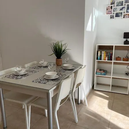 Afroditi * Perivolia