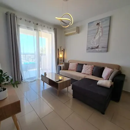 Afroditi Apartment Perivolia