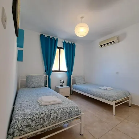 Afroditi Apartment Perivolia