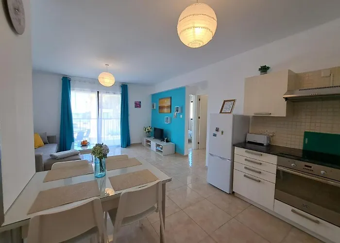 Afroditi * Perivolia